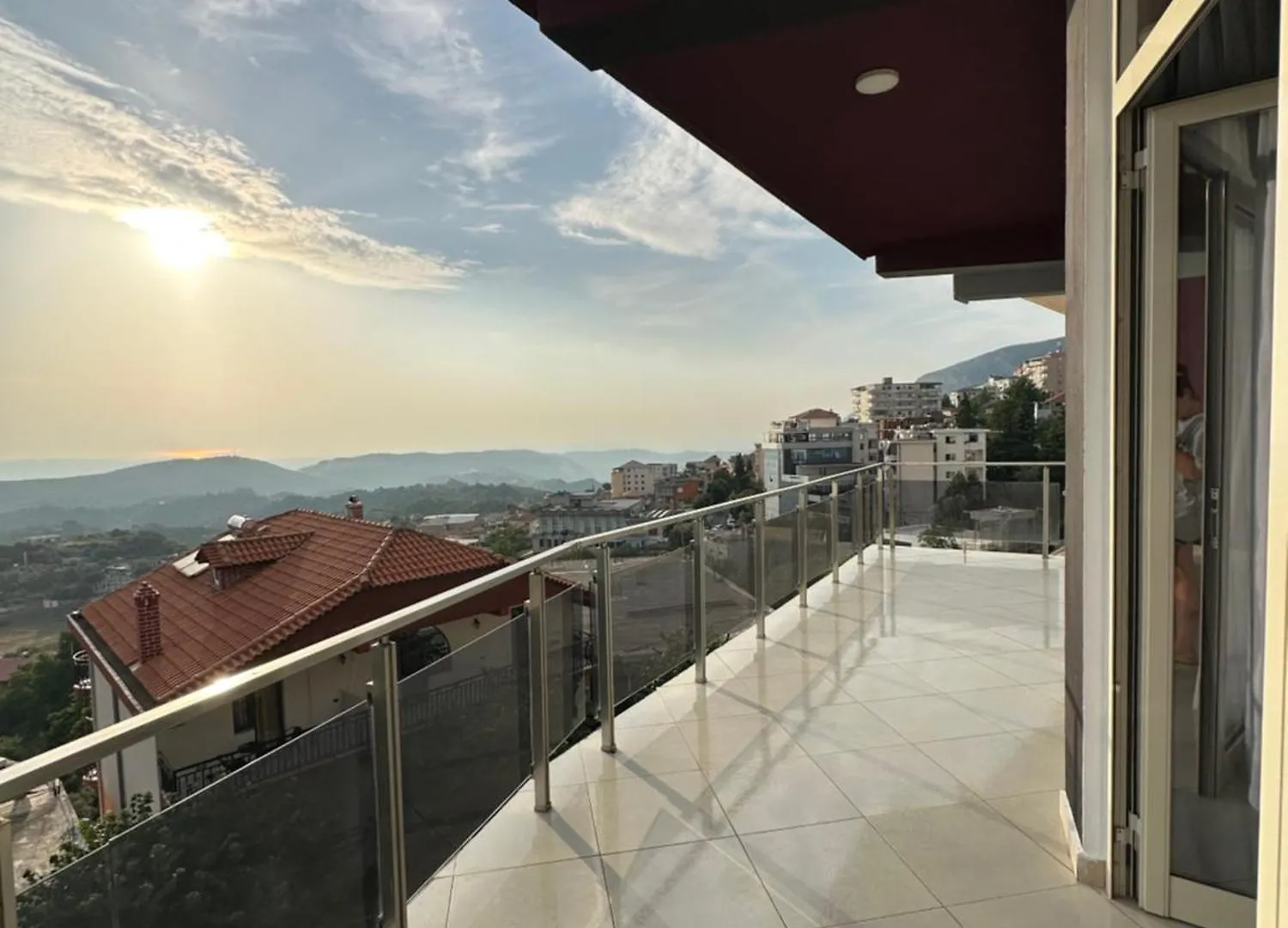 Freske Rooms Krujë Konukevi