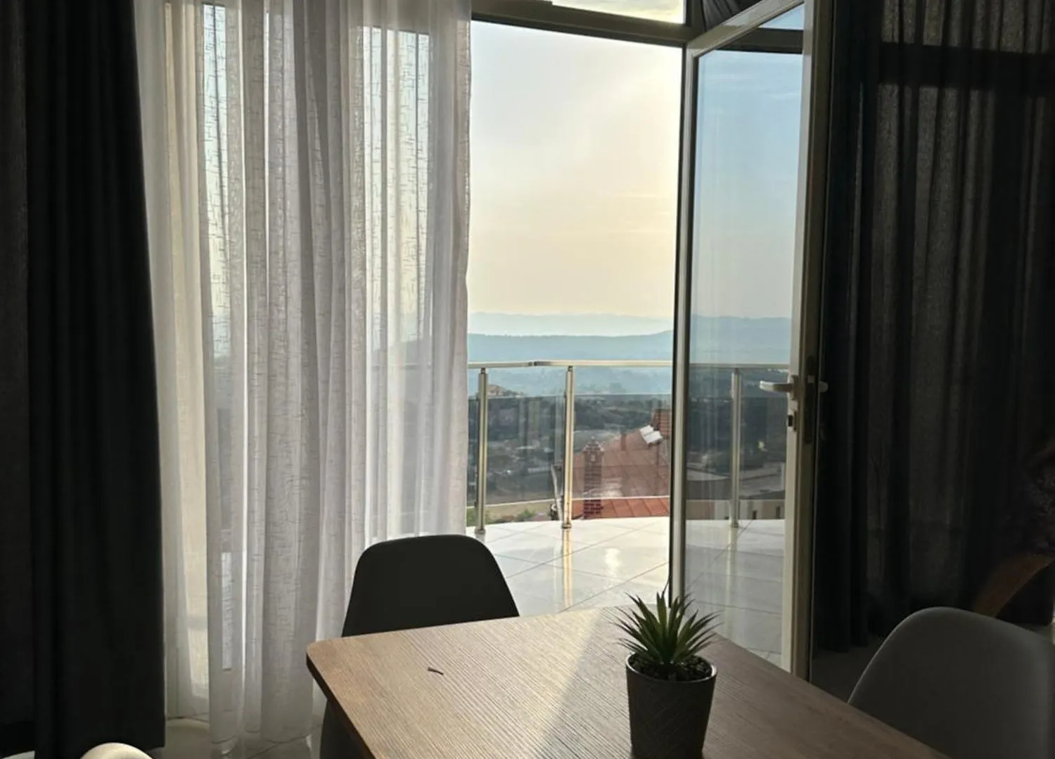 Konukevi Freske Rooms Krujë